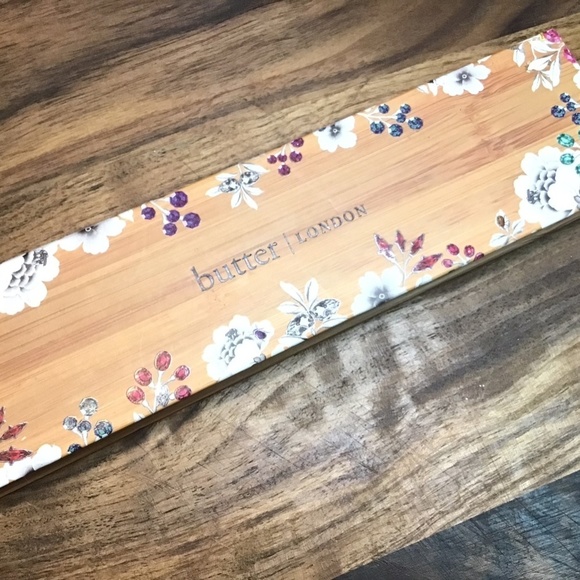 Butter London natural goddess pallet - Picture 3 of 9